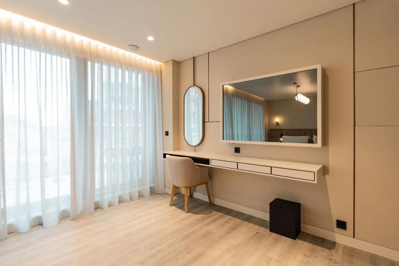 Luster Hotel Lisboa
