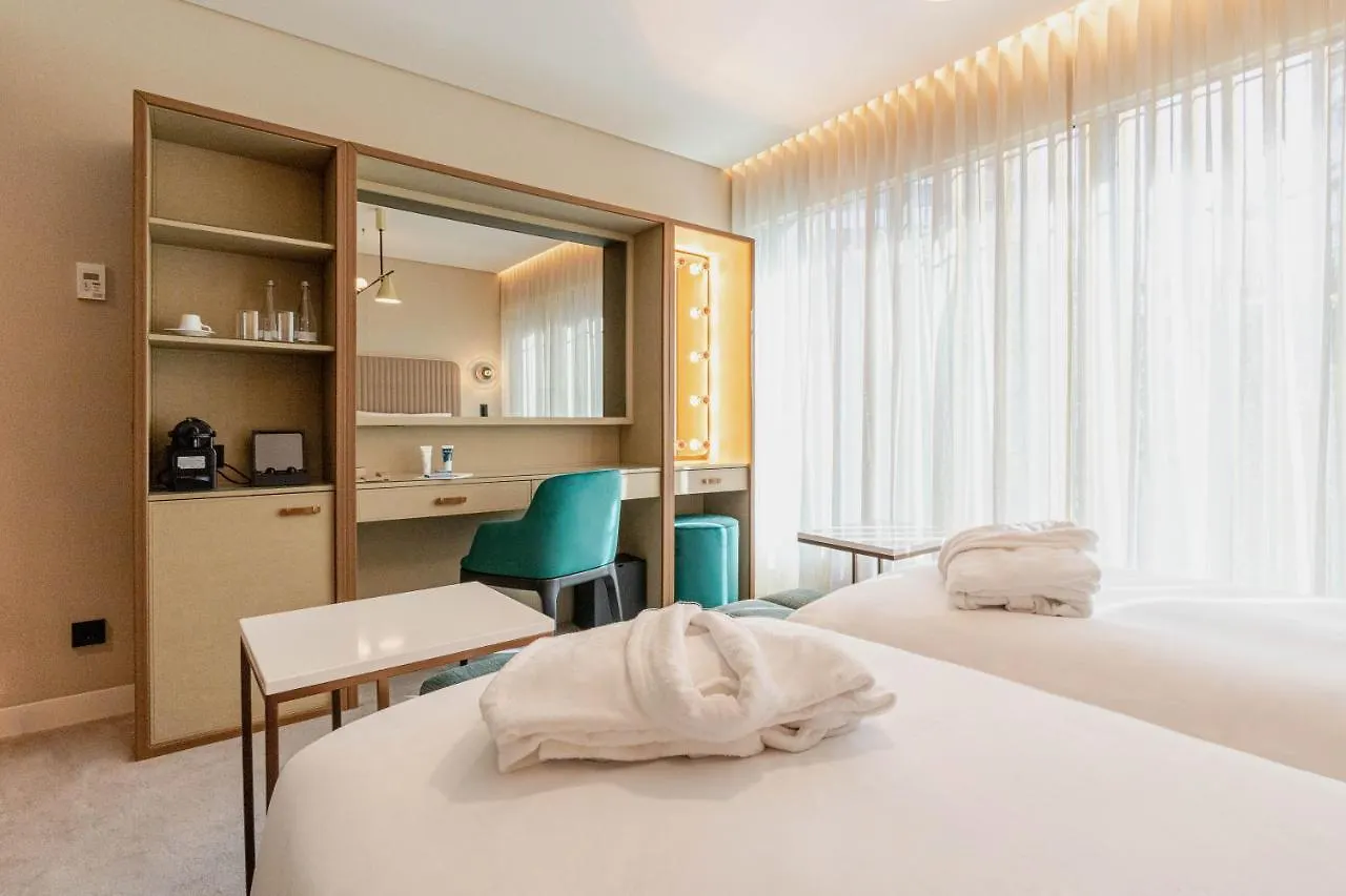 Luster Hotel Лиссабон