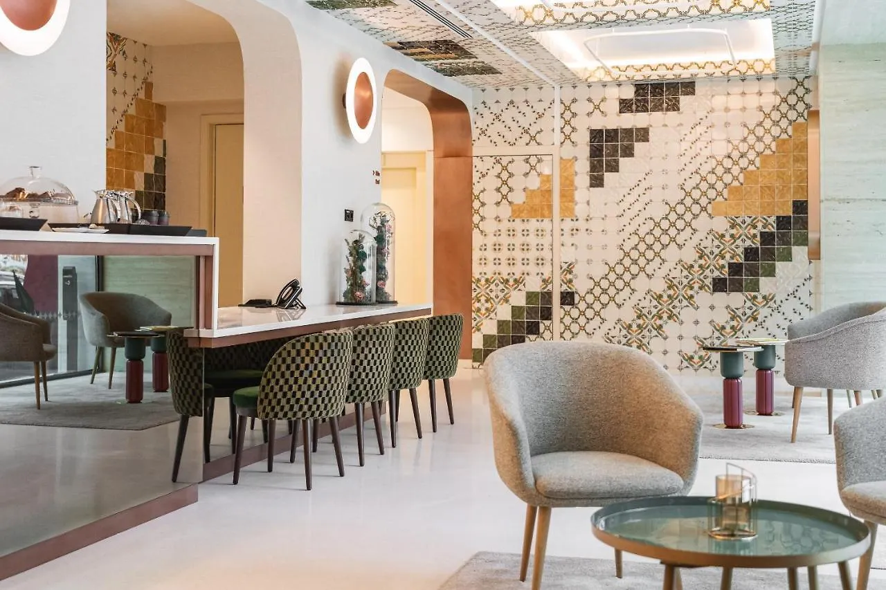 ליסבון Luster Hotel