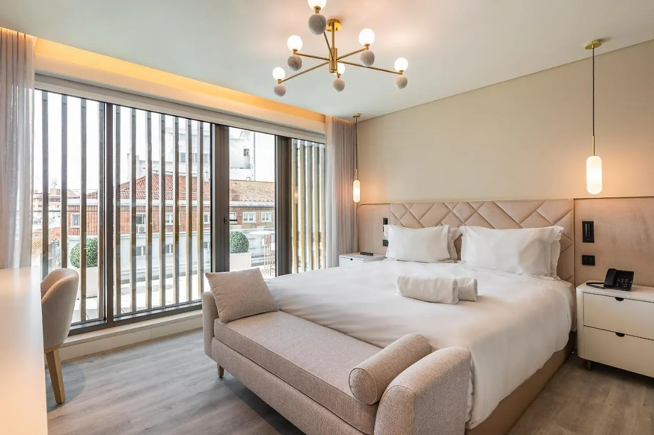 ליסבון Luster Hotel