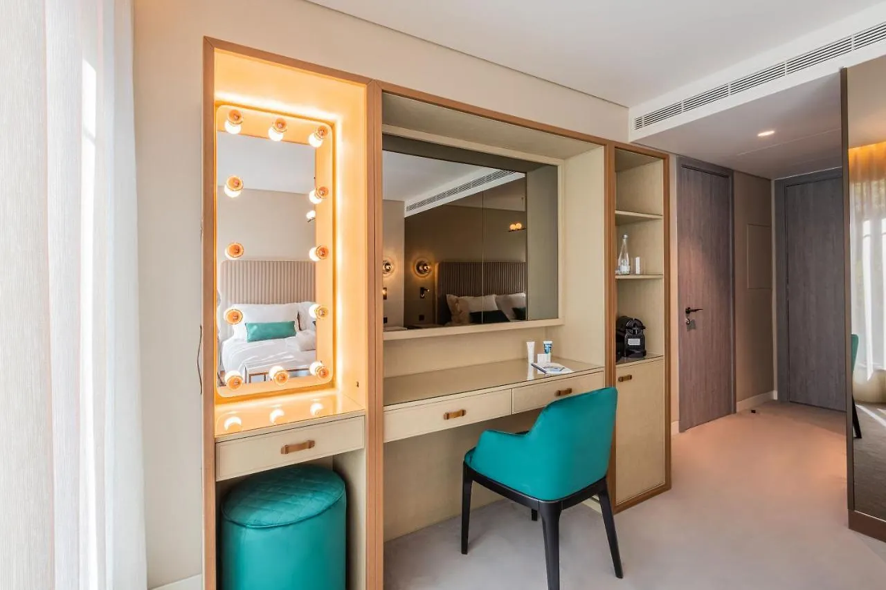 Luster Hotel Lisboa